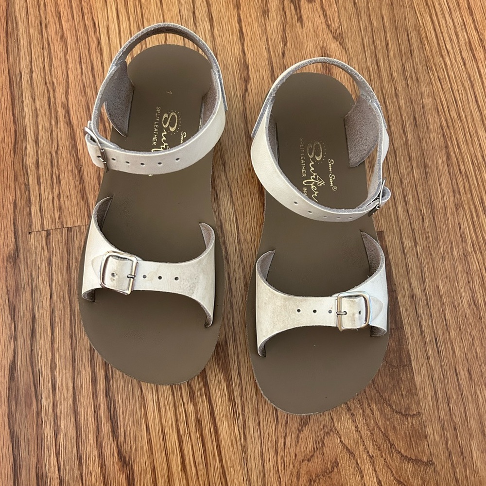 White Sun-San Salt Water Sandals. Leather